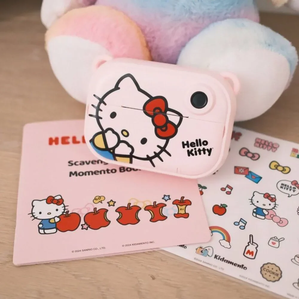 Kidamento -  Hello Kitty Instant + Digital Camera: Au Pink